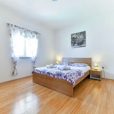 Villa Medun- Private Pool, Bbq, Parking, Airconditioning - Ae1084