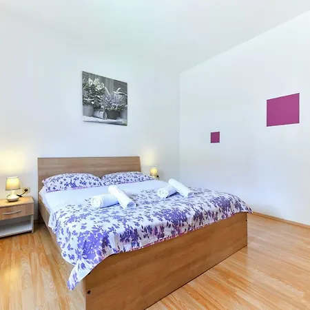 Villa Medun- Private Pool, Bbq, Parking, Airconditioning - Ae1084